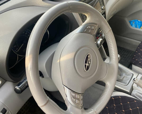 Чорний Субару Forester, об'ємом двигуна 1.99 л та пробігом 125 тис. км за 9777 $, фото 14 на Automoto.ua