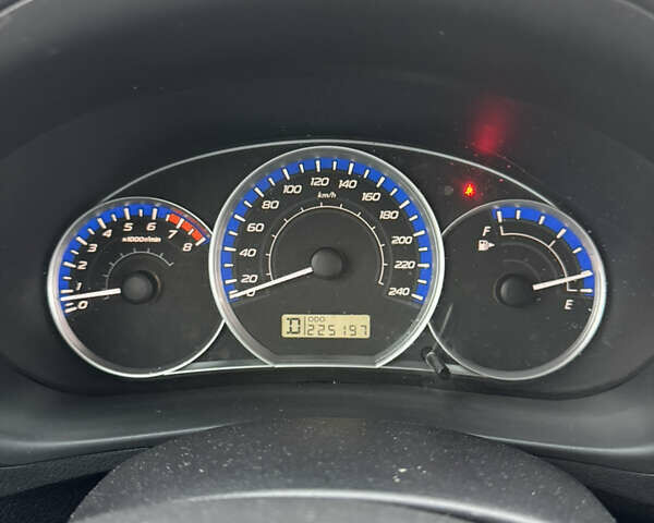 Черный Субару Форестер, объемом двигателя 1.99 л и пробегом 225 тыс. км за 9300 $, фото 11 на Automoto.ua