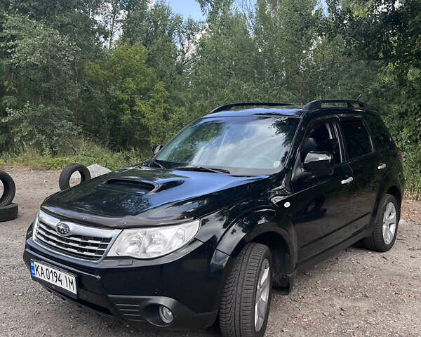 Чорний Субару Forester, об'ємом двигуна 2.46 л та пробігом 345 тис. км за 7999 $, фото 2 на Automoto.ua
