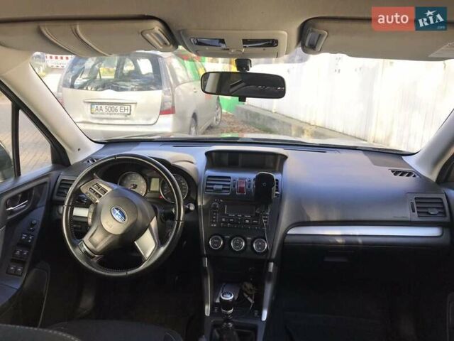 Субару Форестер 2013 в Киеве на Automoto.ua Черный Субару Форестер, объемом двигателя 2 л и пробегом 260 тыс. км за 12500 $, фото 9 на Automoto.ua