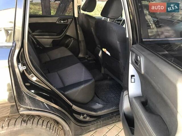 Субару Форестер 2013 в Киеве на Automoto.ua Черный Субару Форестер, объемом двигателя 2 л и пробегом 260 тыс. км за 12500 $, фото 4 на Automoto.ua