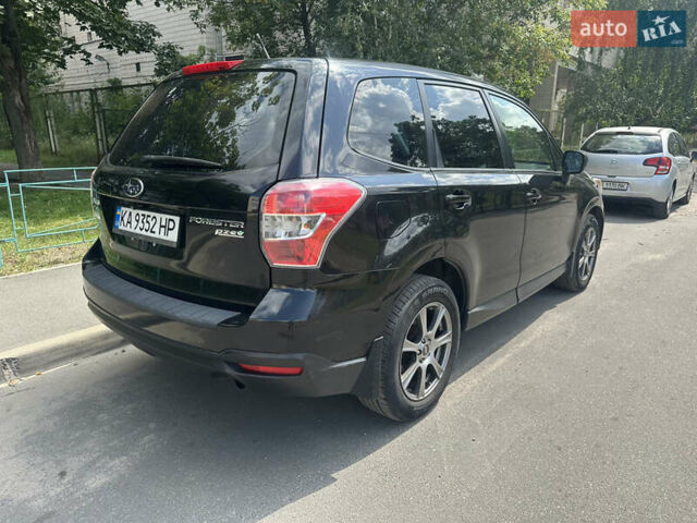 Черный Субару Форестер, объемом двигателя 2.46 л и пробегом 260 тыс. км за 10500 $, фото 3 на Automoto.ua