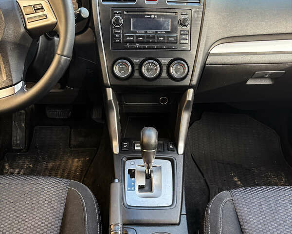 Чорний Субару Forester, об'ємом двигуна 2.5 л та пробігом 228 тис. км за 10900 $, фото 9 на Automoto.ua