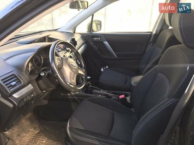 Субару Форестер 2013 в Киеве на Automoto.ua Черный Субару Форестер, объемом двигателя 2 л и пробегом 260 тыс. км за 12500 $, фото 2 на Automoto.ua