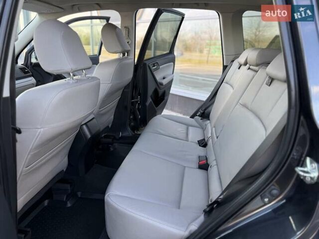 Черный Субару Форестер, объемом двигателя 2.46 л и пробегом 150 тыс. км за 15300 $, фото 33 на Automoto.ua