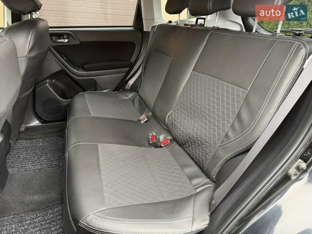 Чорний Субару Forester, об'ємом двигуна 2 л та пробігом 181 тис. км за 10537 $, фото 35 на Automoto.ua