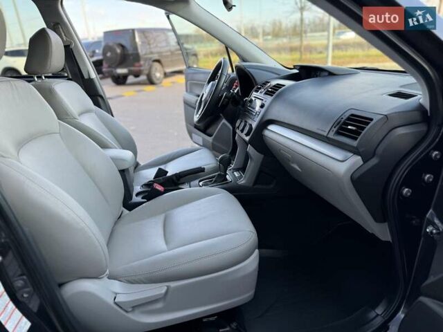 Черный Субару Форестер, объемом двигателя 2.5 л и пробегом 150 тыс. км за 15500 $, фото 24 на Automoto.ua