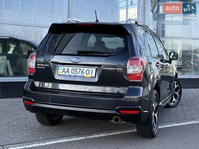 Черный Субару Форестер, объемом двигателя 2.46 л и пробегом 150 тыс. км за 15300 $, фото 6 на Automoto.ua