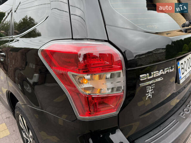 Чорний Субару Forester, об'ємом двигуна 2 л та пробігом 181 тис. км за 10537 $, фото 37 на Automoto.ua