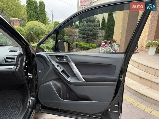 Чорний Субару Forester, об'ємом двигуна 2 л та пробігом 181 тис. км за 10537 $, фото 48 на Automoto.ua