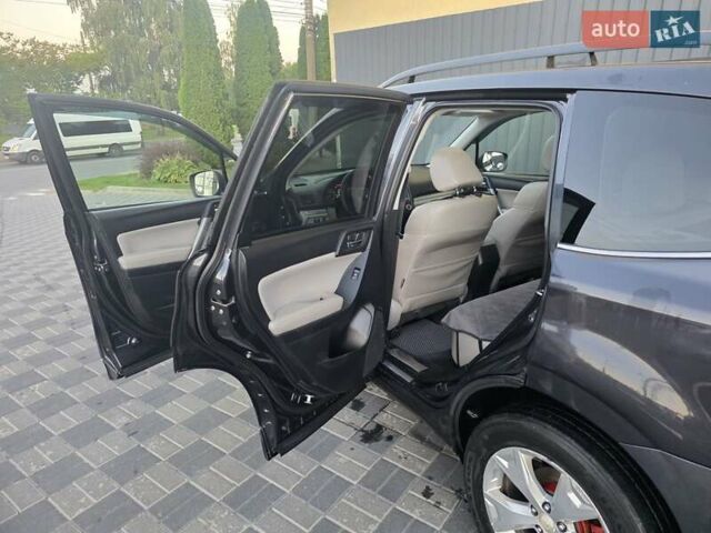 Чорний Субару Forester, об'ємом двигуна 2.5 л та пробігом 172 тис. км за 12800 $, фото 3 на Automoto.ua