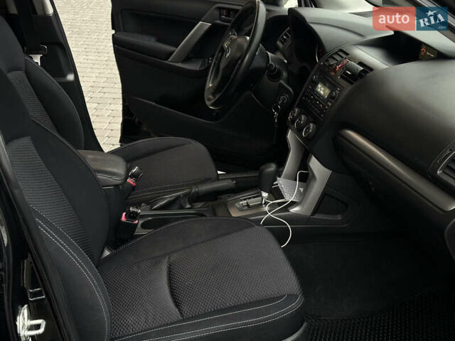Черный Субару Форестер, объемом двигателя 2.5 л и пробегом 258 тыс. км за 9850 $, фото 28 на Automoto.ua