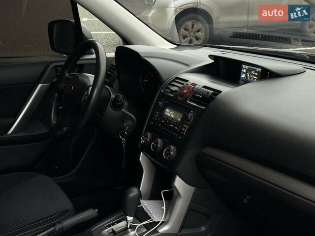 Черный Субару Форестер, объемом двигателя 2.5 л и пробегом 258 тыс. км за 9850 $, фото 39 на Automoto.ua