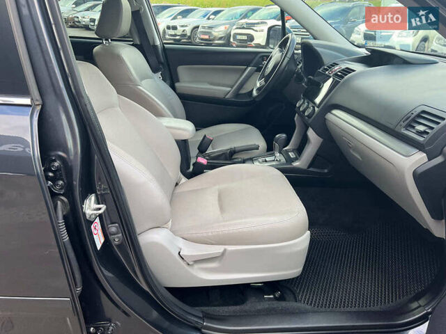 Черный Субару Форестер, объемом двигателя 2.5 л и пробегом 126 тыс. км за 13890 $, фото 15 на Automoto.ua