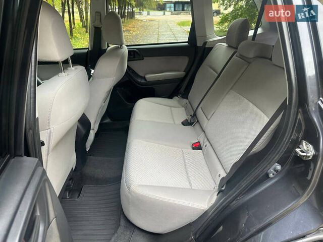 Чорний Субару Forester, об'ємом двигуна 2.5 л та пробігом 220 тис. км за 14700 $, фото 6 на Automoto.ua