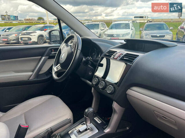 Черный Субару Форестер, объемом двигателя 2.5 л и пробегом 126 тыс. км за 13890 $, фото 17 на Automoto.ua