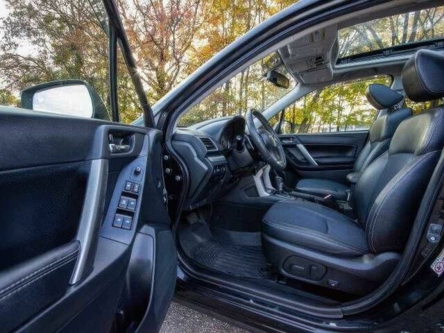 Чорний Субару Forester, об'ємом двигуна 2 л та пробігом 112 тис. км за 4600 $, фото 6 на Automoto.ua