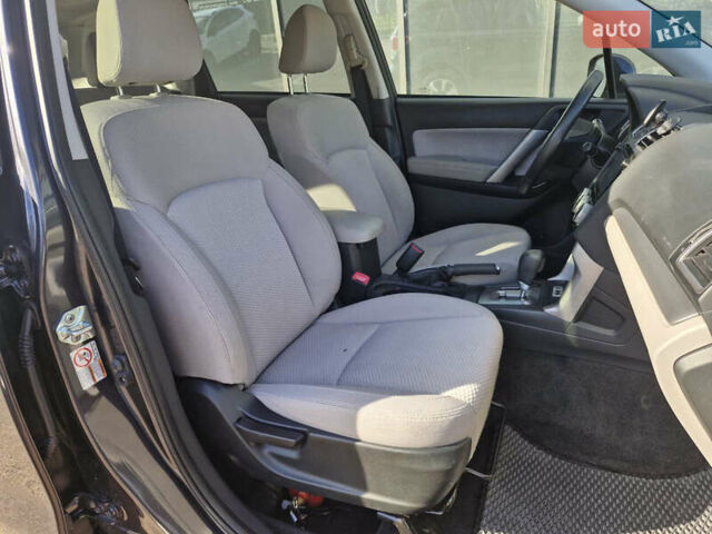 Черный Субару Форестер, объемом двигателя 2.5 л и пробегом 114 тыс. км за 14500 $, фото 9 на Automoto.ua