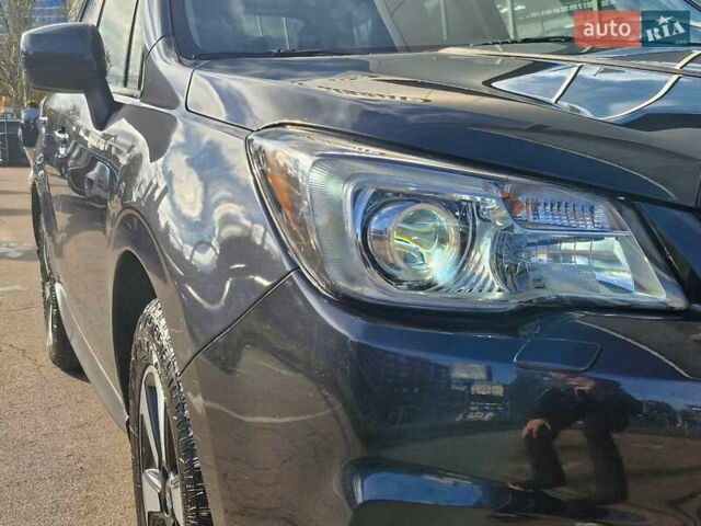 Чорний Субару Forester, об'ємом двигуна 2.5 л та пробігом 114 тис. км за 13800 $, фото 4 на Automoto.ua