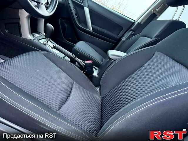 Черный Субару Форестер, объемом двигателя 2.5 л и пробегом 122 тыс. км за 13450 $, фото 6 на Automoto.ua