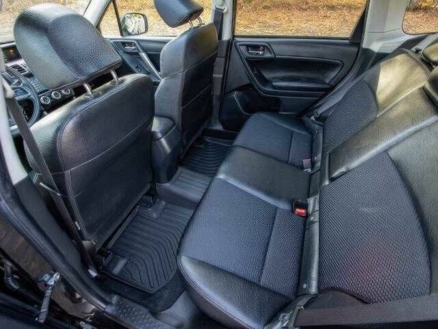 Чорний Субару Forester, об'ємом двигуна 2 л та пробігом 112 тис. км за 4600 $, фото 14 на Automoto.ua