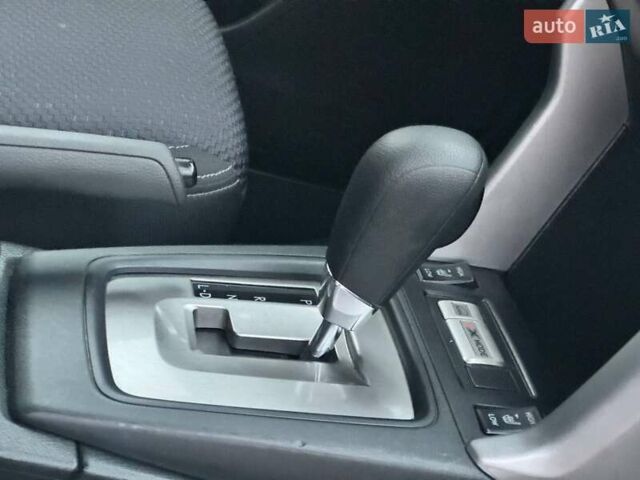 Черный Субару Форестер, объемом двигателя 2.5 л и пробегом 122 тыс. км за 13450 $, фото 43 на Automoto.ua