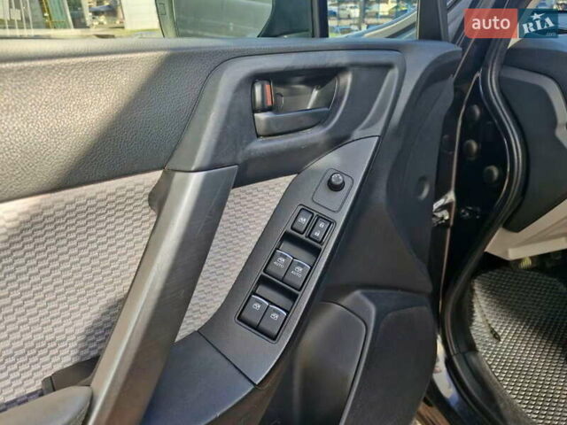 Чорний Субару Forester, об'ємом двигуна 2.5 л та пробігом 114 тис. км за 13800 $, фото 17 на Automoto.ua
