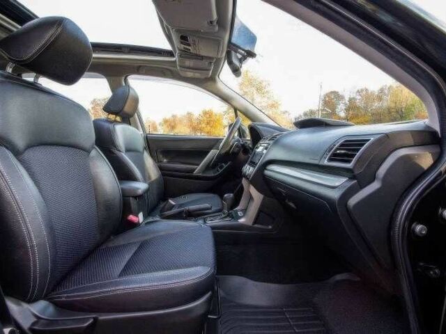 Чорний Субару Forester, об'ємом двигуна 2 л та пробігом 112 тис. км за 4600 $, фото 13 на Automoto.ua