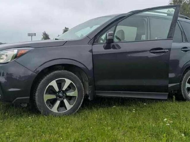 Черный Субару Форестер, объемом двигателя 0 л и пробегом 135 тыс. км за 7500 $, фото 3 на Automoto.ua