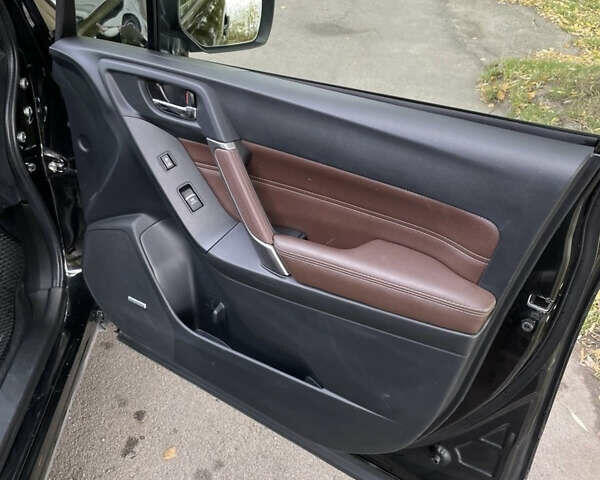 Чорний Субару Forester, об'ємом двигуна 2.5 л та пробігом 65 тис. км за 18500 $, фото 9 на Automoto.ua