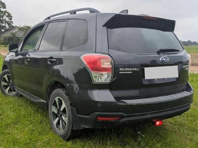 Черный Субару Форестер, объемом двигателя 0 л и пробегом 135 тыс. км за 7500 $, фото 2 на Automoto.ua