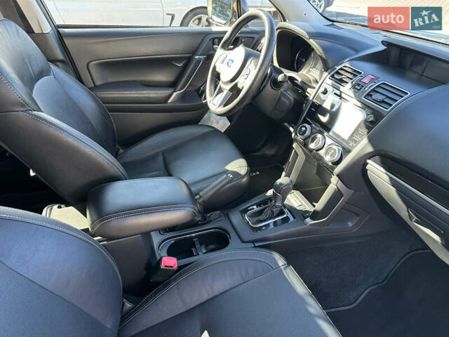 Чорний Субару Forester, об'ємом двигуна 2 л та пробігом 175 тис. км за 21000 $, фото 13 на Automoto.ua