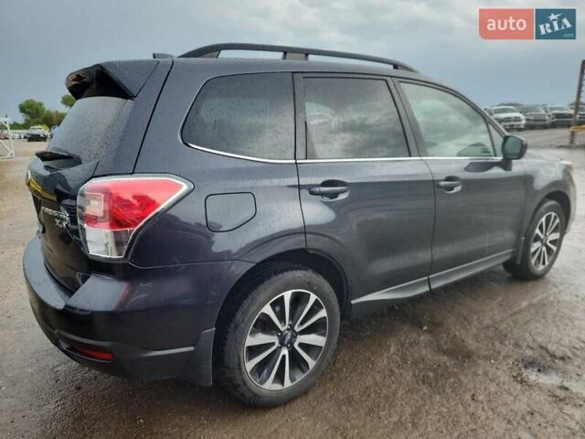 Черный Субару Форестер, объемом двигателя 2.46 л и пробегом 135 тыс. км за 2400 $, фото 2 на Automoto.ua