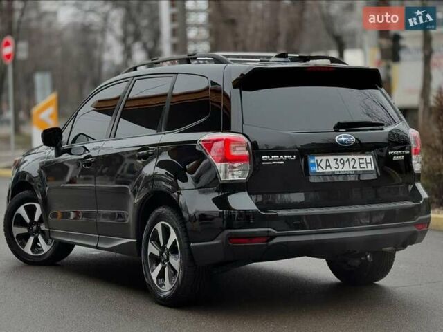 Черный Субару Форестер, объемом двигателя 2.5 л и пробегом 132 тыс. км за 13200 $, фото 2 на Automoto.ua