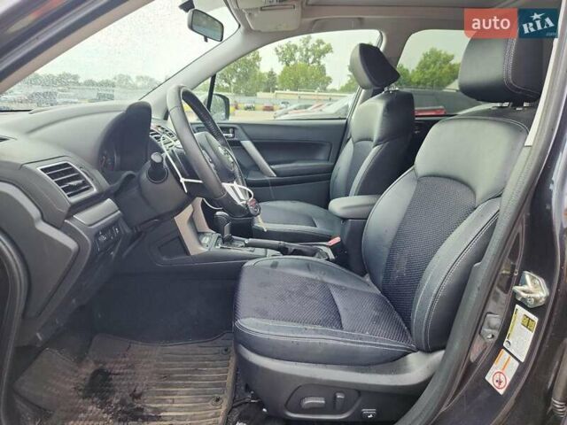 Черный Субару Форестер, объемом двигателя 2.46 л и пробегом 135 тыс. км за 2400 $, фото 6 на Automoto.ua