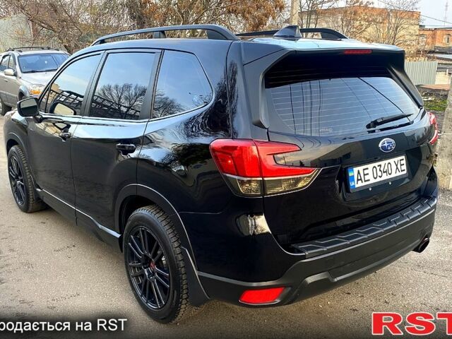 Черный Субару Форестер, объемом двигателя 2.5 л и пробегом 108 тыс. км за 17800 $, фото 4 на Automoto.ua