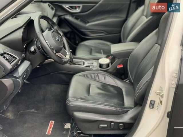 Чорний Субару Forester, об'ємом двигуна 2.5 л та пробігом 49 тис. км за 17000 $, фото 6 на Automoto.ua