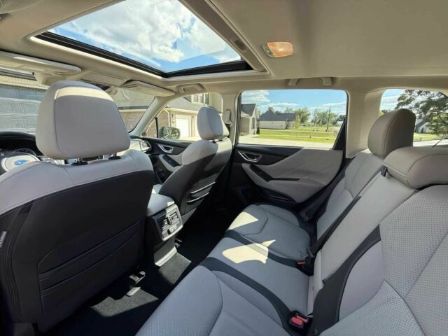 Черный Субару Форестер, объемом двигателя 2.5 л и пробегом 29 тыс. км за 15800 $, фото 12 на Automoto.ua