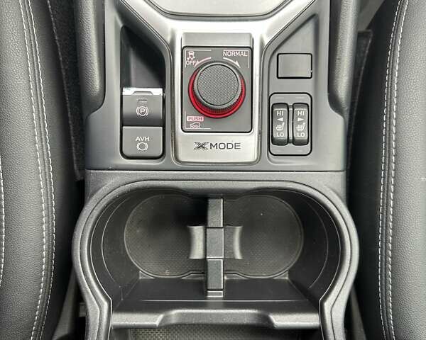 Чорний Субару Forester, об'ємом двигуна 2.5 л та пробігом 47 тис. км за 18999 $, фото 46 на Automoto.ua