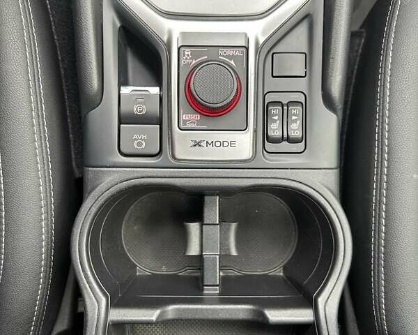 Черный Субару Форестер, объемом двигателя 2.5 л и пробегом 47 тыс. км за 18999 $, фото 46 на Automoto.ua