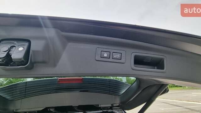 Чорний Субару Forester, об'ємом двигуна 2.5 л та пробігом 25 тис. км за 27800 $, фото 28 на Automoto.ua