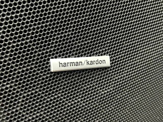 Черный Субару Форестер, объемом двигателя 2.5 л и пробегом 27 тыс. км за 17000 $, фото 17 на Automoto.ua