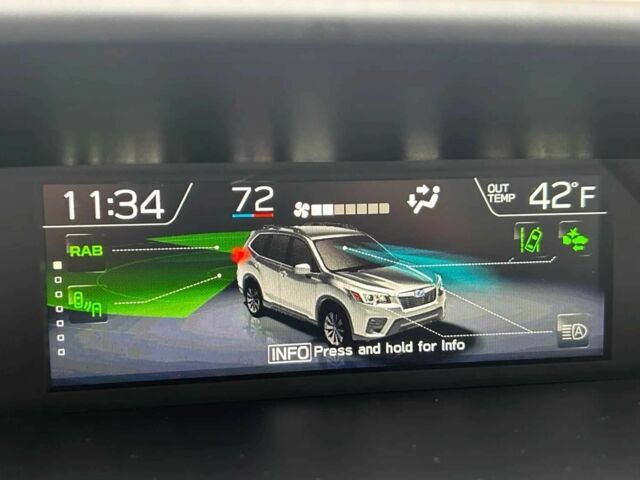 Черный Субару Форестер, объемом двигателя 2.5 л и пробегом 27 тыс. км за 17000 $, фото 16 на Automoto.ua