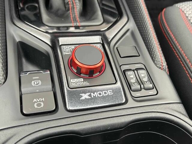 Черный Субару Форестер, объемом двигателя 2.5 л и пробегом 27 тыс. км за 17000 $, фото 11 на Automoto.ua