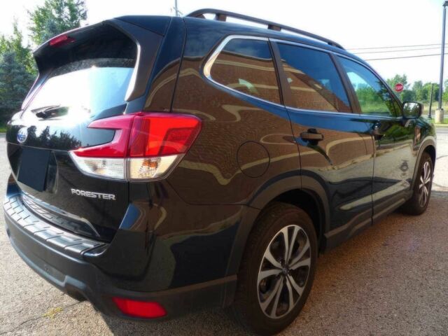 Черный Субару Форестер, объемом двигателя 2.5 л и пробегом 14 тыс. км за 10100 $, фото 6 на Automoto.ua