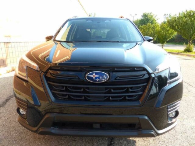 Черный Субару Форестер, объемом двигателя 2.5 л и пробегом 14 тыс. км за 10100 $, фото 1 на Automoto.ua