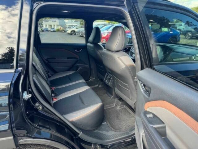 Чорний Субару Forester, об'ємом двигуна 2.5 л та пробігом 10 тис. км за 17400 $, фото 9 на Automoto.ua