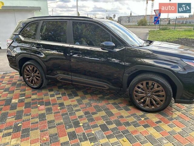 Черный Субару Форестер, объемом двигателя 2.5 л и пробегом 7 тыс. км за 31500 $, фото 4 на Automoto.ua