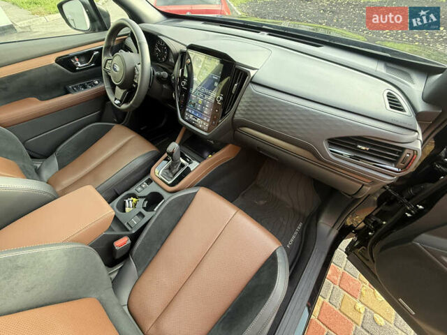 Черный Субару Форестер, объемом двигателя 2.5 л и пробегом 21 тыс. км за 32490 $, фото 10 на Automoto.ua