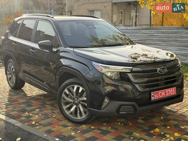 Черный Субару Форестер, объемом двигателя 2.5 л и пробегом 21 тыс. км за 32490 $, фото 1 на Automoto.ua